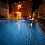 Ferienwhg 2 - Pool Beheizt - Fitness - Relax Διαμέρισμα Bilice