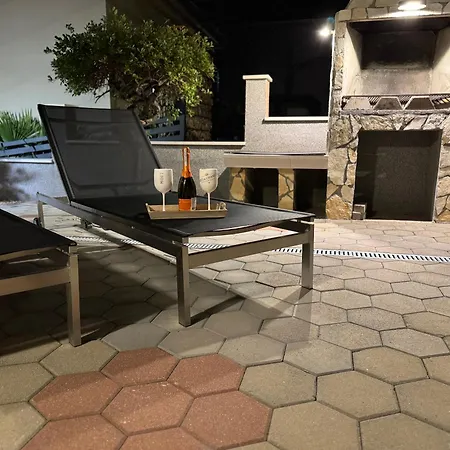 Ferienwhg 2 - Pool Beheizt - Fitness - Relax