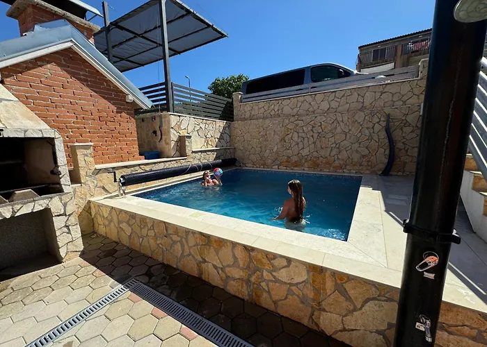 Ferienwhg 2 - Pool Beheizt - Fitness - Relax